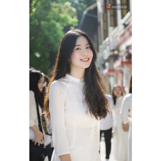 Áo Dài Trơn Màu Trắng 4 Tà-Áo Dài Min | BigBuy360 - bigbuy360.vn