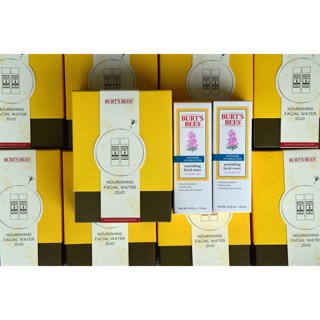 Nước hoa hồng Burt’s Bee