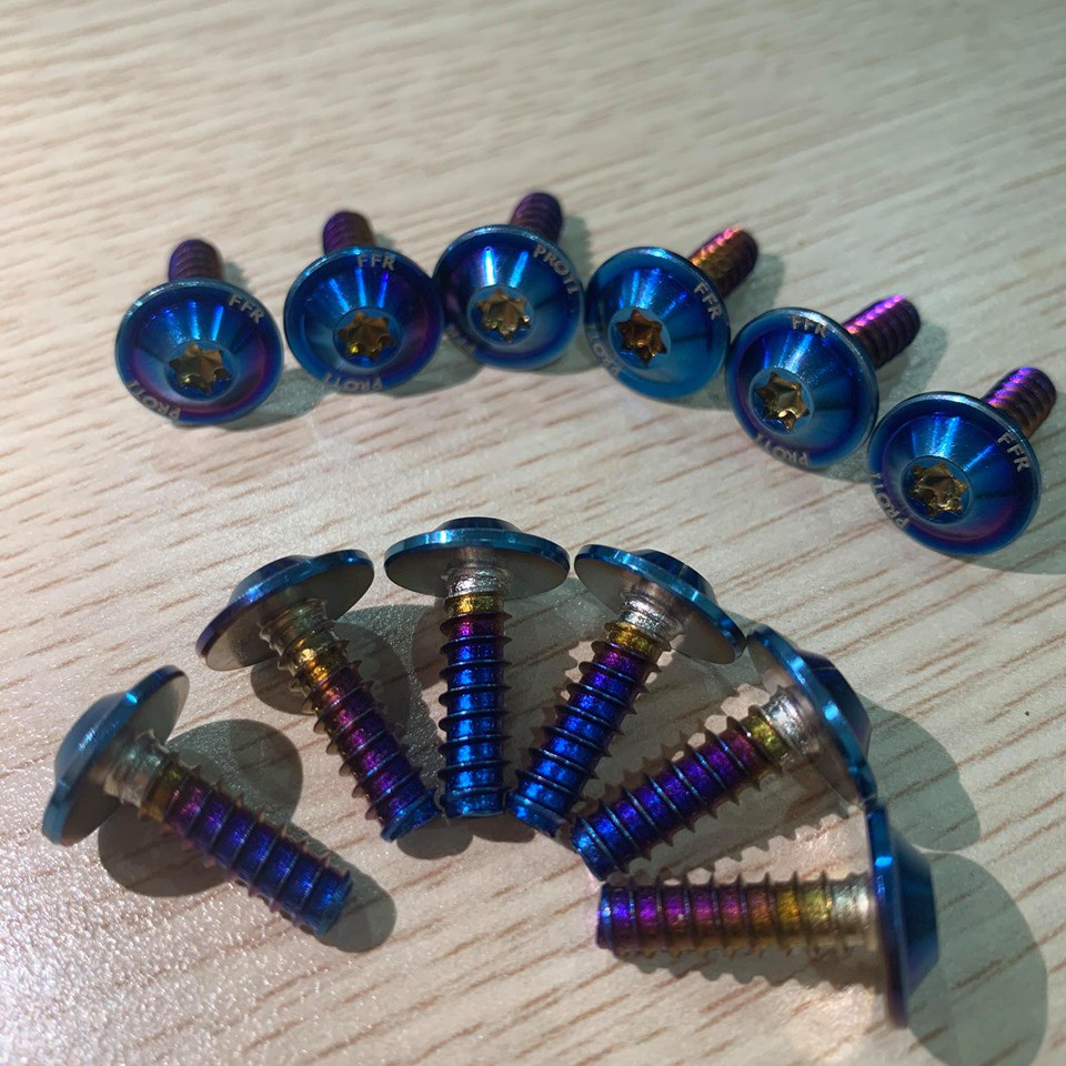 Ốc Titan 5Gr xả kho giá rẻ vô đối