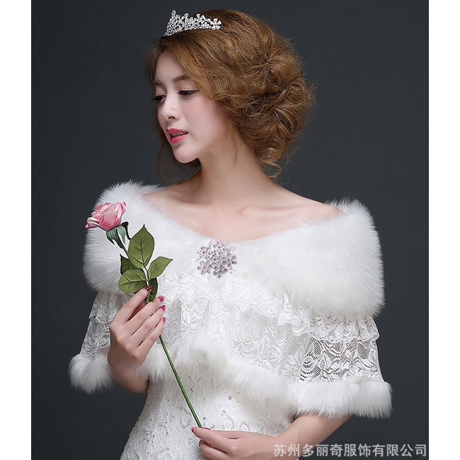 Áo choàng cho cô dâu màu đông cực đẹp.- giá 190k | BigBuy360 - bigbuy360.vn