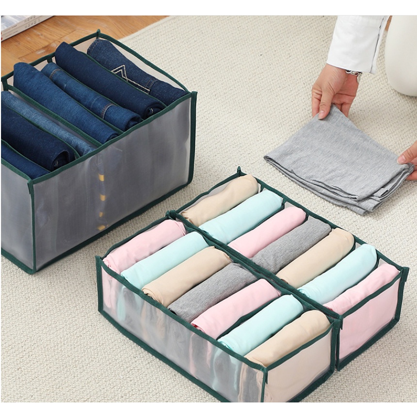 Hộp đựng quần áo trong suốt chia ngăn tiện lợi