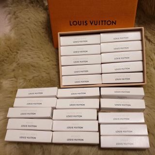 Ống nước hoa mini LV 2ml