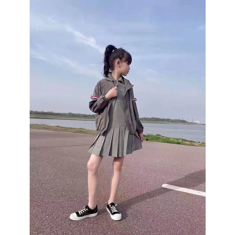Đầm Cotton Xếp Ly Sát Nách Cổ POLO Phong Cách Mùa Hè Mới 2022 Cho Bé Gái