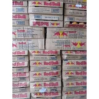 1 thùng Bò húc thái Redbull 24 lon