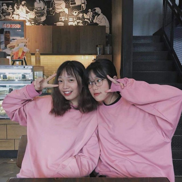 PINKY Sweater