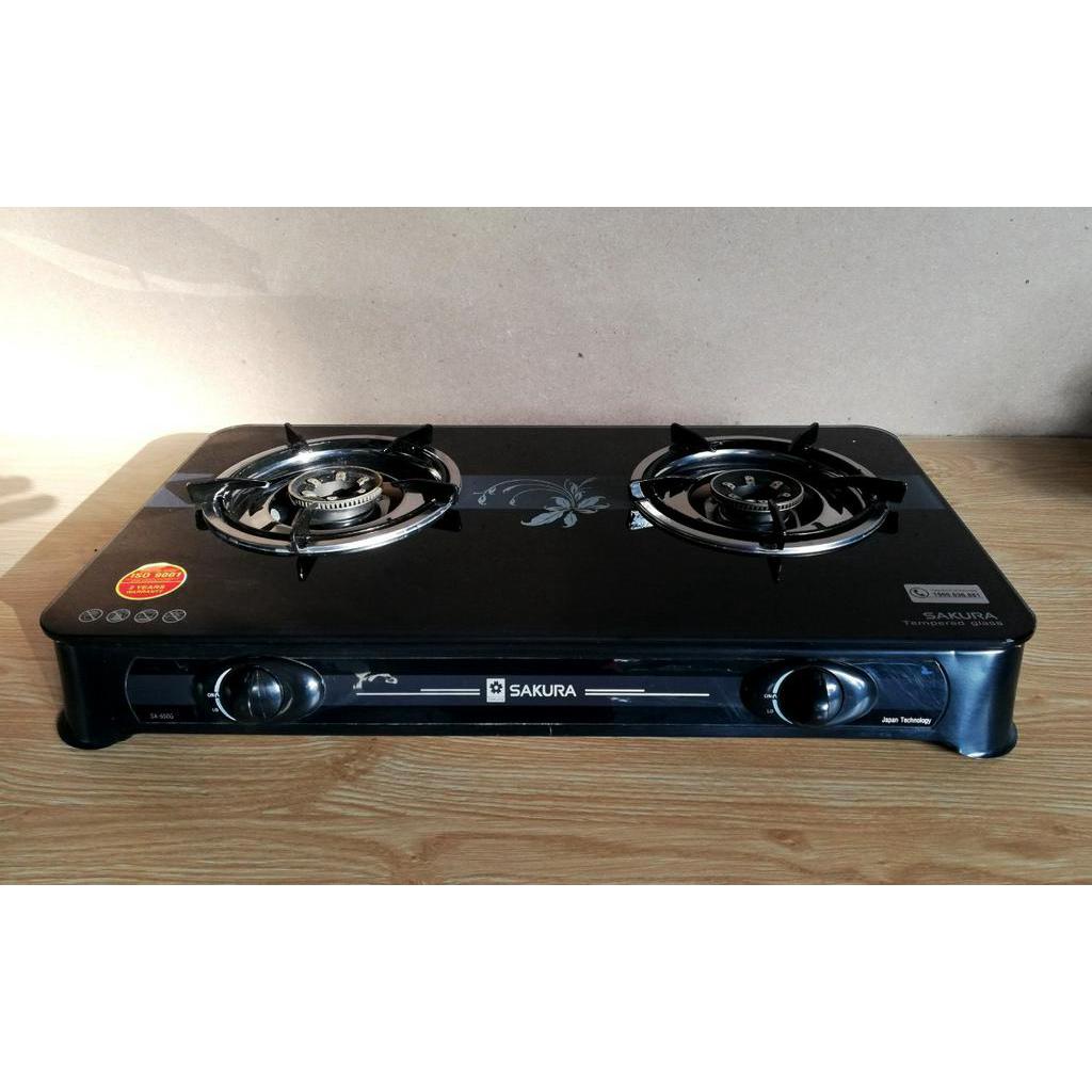 Bếp gas đôi Sakura SA-650G MỚI + Tặng gas - Mặt bếp bằng kính cường lực, chịu nhiệt tốt, ít bám bẩn
