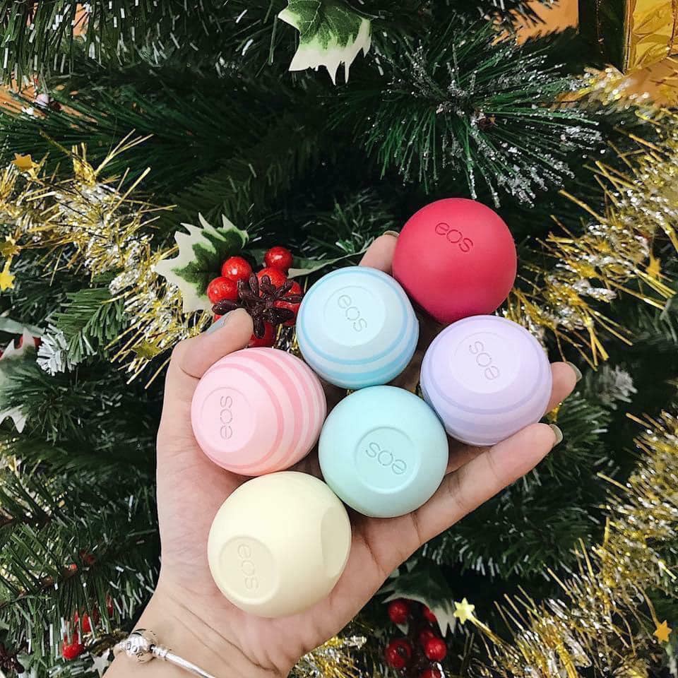 Son dưỡng trứng EOS Lipbalm thơm lắm luôn