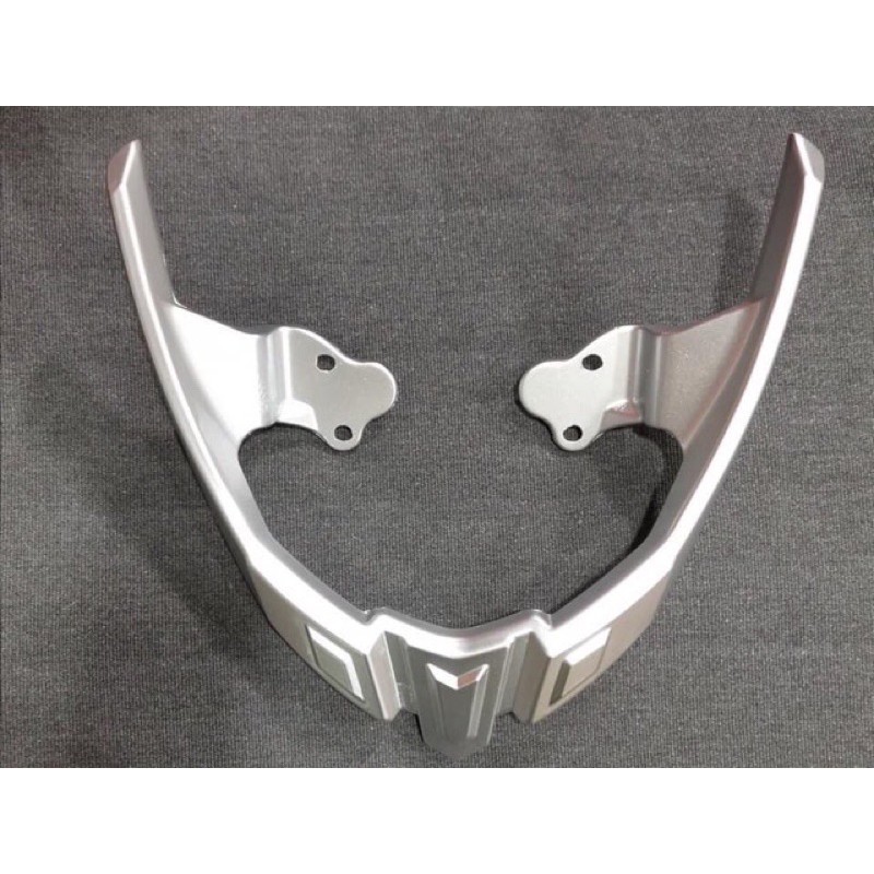 Cảng Sau nhôm Cho Xe SIRUS