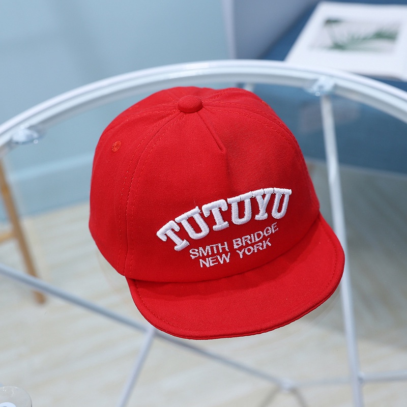 Mũ 8830 thêu chữ thời trang mùa xuân 2020 cho bé