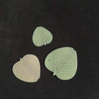 GIẤY NOTE HÌNH LÁ _xấp 50 tờ