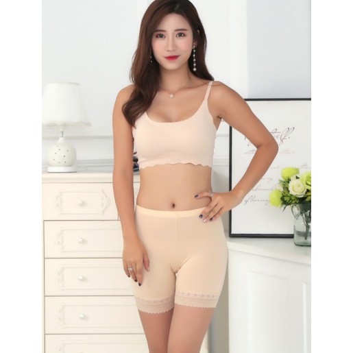 Hàng hót mới về - Quần mặc váy pha ren