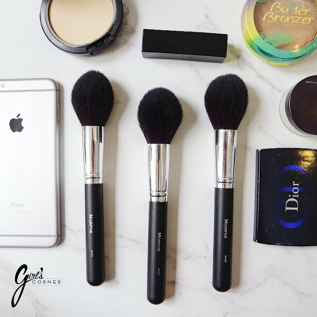 Cọ phủ phấn shape oval Morphe M401