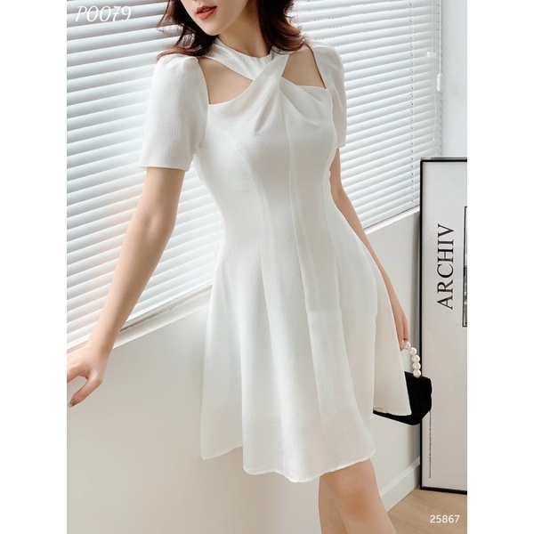 Đầm thiết kế xoắn ngực Navy BT140