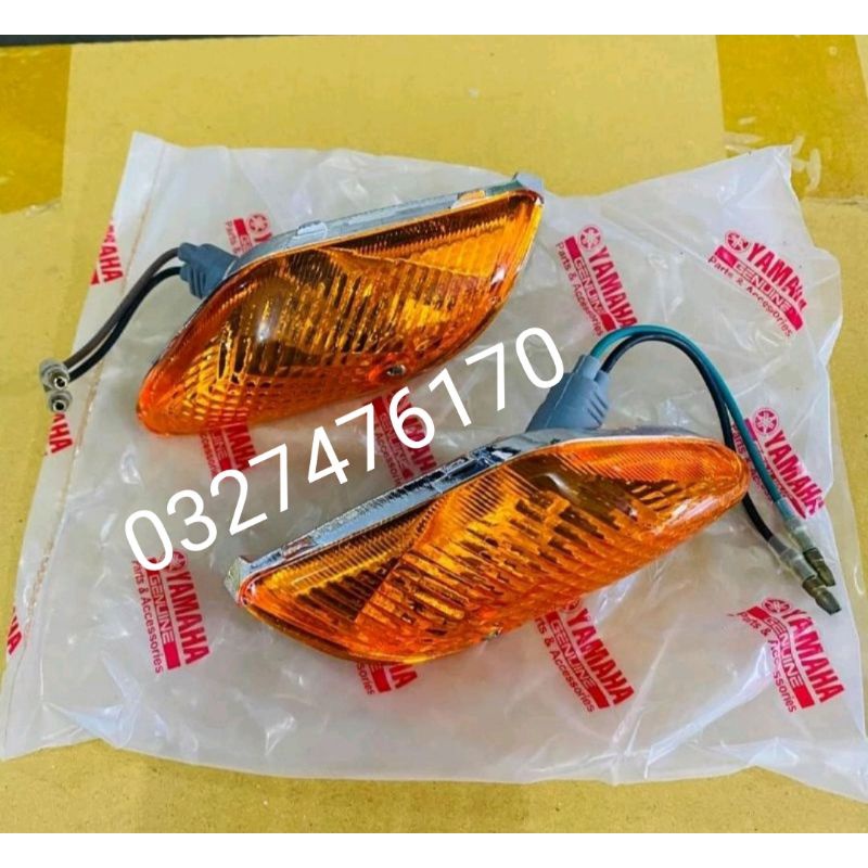 Cặp đèn xi nhan trước xe Sirius V đời đầu zin yamaha