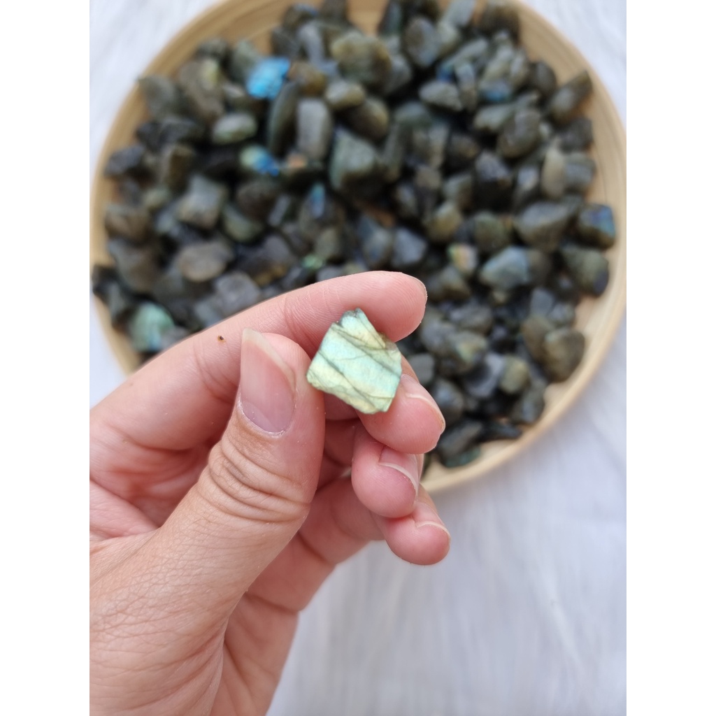 Đá thô Labradorite mini (Đá xà cừ - Hắc Nguyệt Quang) đá thanh tẩy Tarot, Reiki, đá thach anh phong thủy