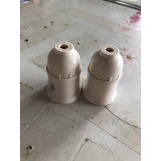 đuôi (đui) đèn kiểu xoáy vinakip