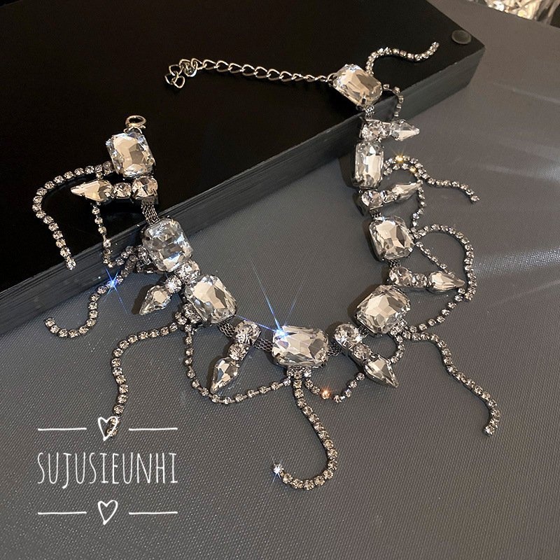 (CÓ VIDEO) vòng cổ tua rua đính đá hình chữ nhật sang trọng cho nữ