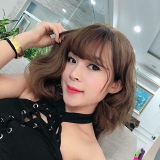 Tóc nguyên đầu vic cúp xoăn nhẹ