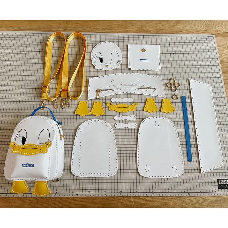 M10_Túi Xách Balo Vịt Vàng Tự May Handmade