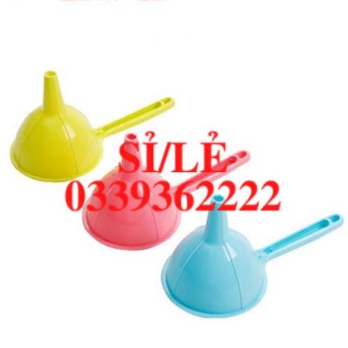 [ COCOLOVE ] Phễu cán dài chất liệu an toàn (PCD01)