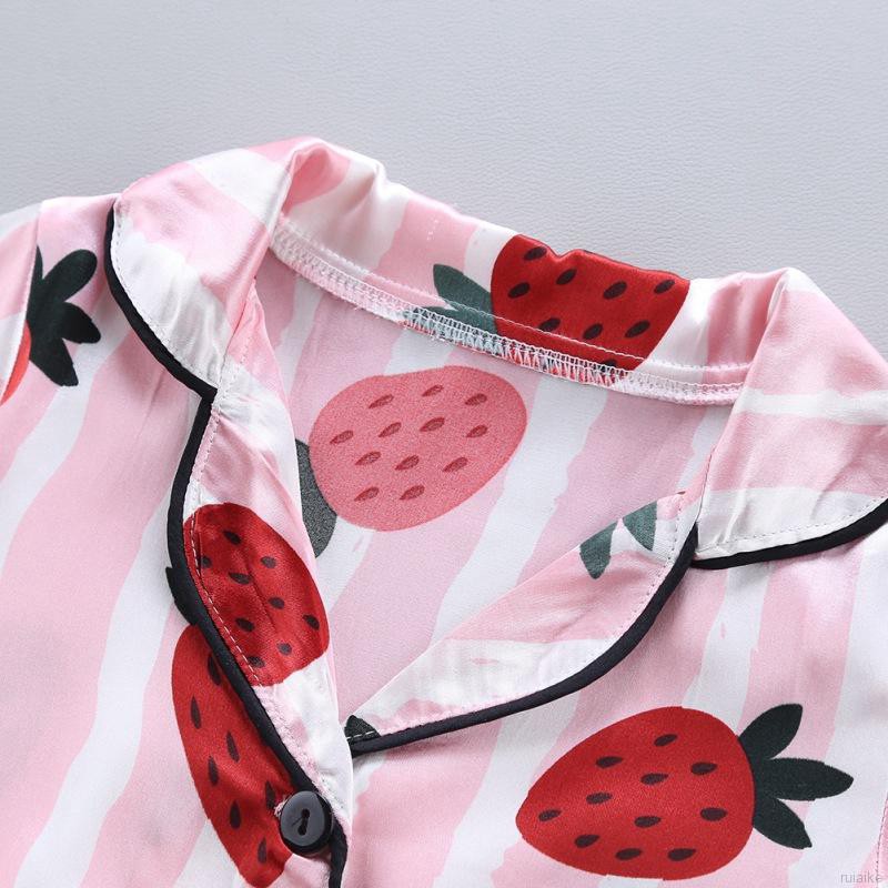 Bộ Đồ Ngủ Pijama Ngắn Tay In Hình Dâu Tây Đáng Yêu Cho Bé