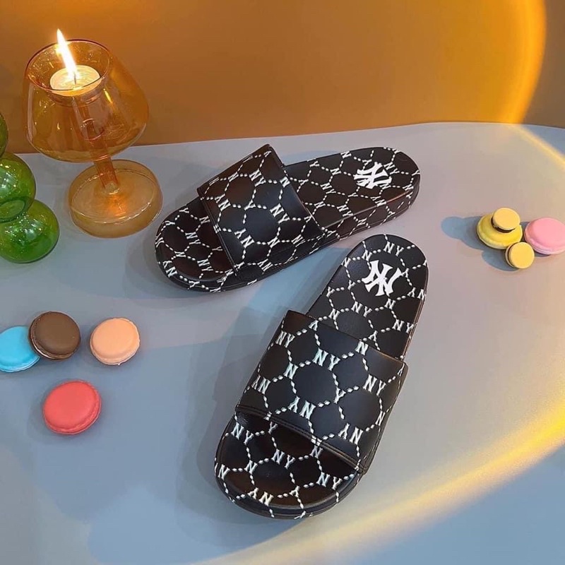 Dép MLB New Mound Dia monogram chính hãng