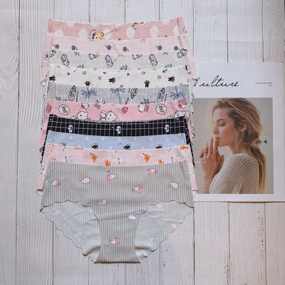 Quần Lót Nữ, Quần Chip Đúc Su Thun Lạnh Thông Hơi Không Đường May Họa Tiết - QL 015