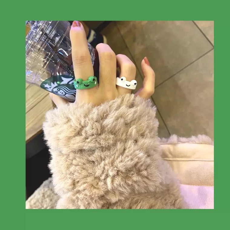 Nhẫn resin Màu Kẹo Gắn Hình Ếch Dễ Thương Phong Cách Hàn Quốc Cho Nam Và Nữ