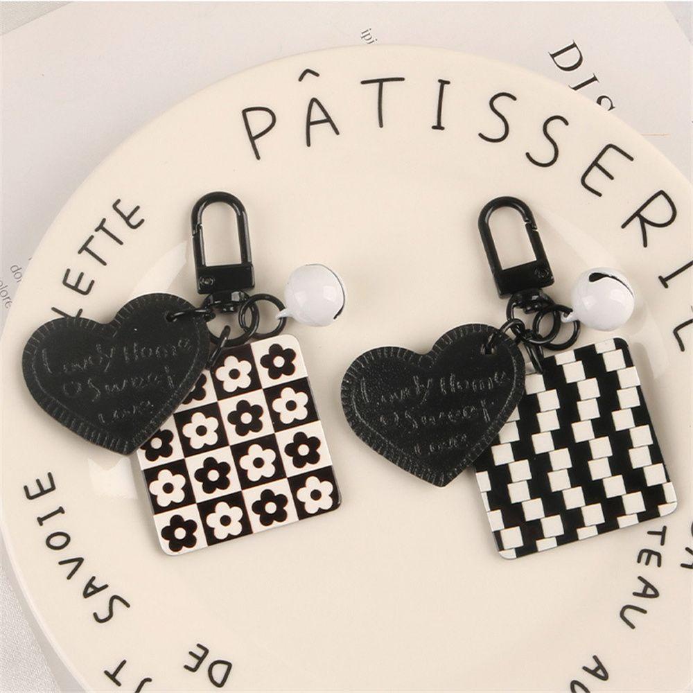 Móc Chìa Khóa / Túi / Tai Nghe Bằng Acrylic Họa Tiết Hoạt Hình Dễ Thương Cho Nữ