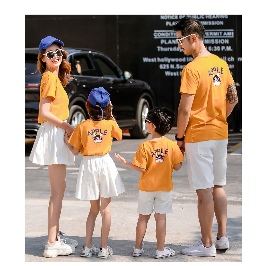 Set đồ gia đình  Áo gia đình tông màu CAM in hình động vật ngộ nghĩnh kèm chữ APPLE