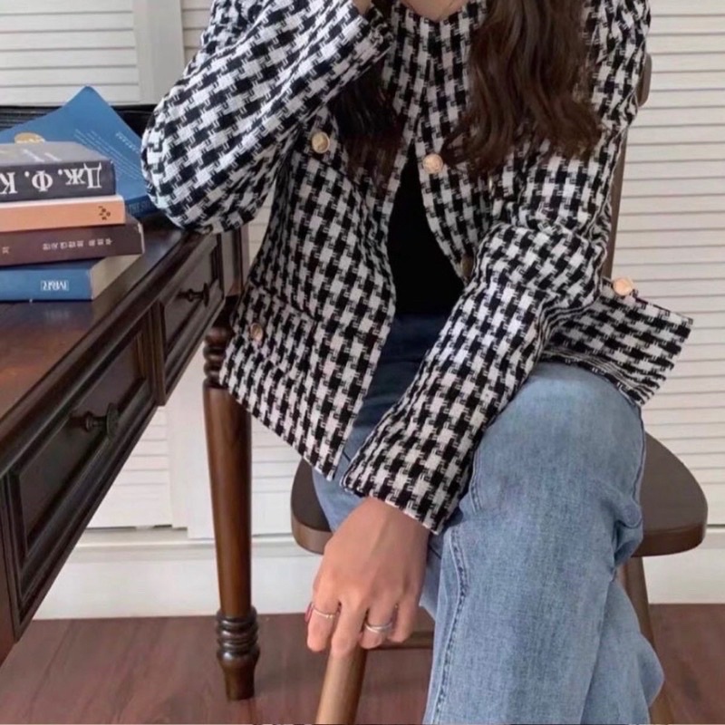 Áo dạ kẻ nhiều màu dáng ngắn