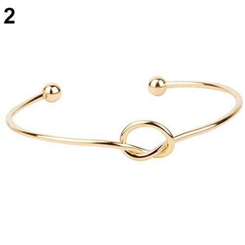 Vòng tay thiết kế thanh lịch cho nữ