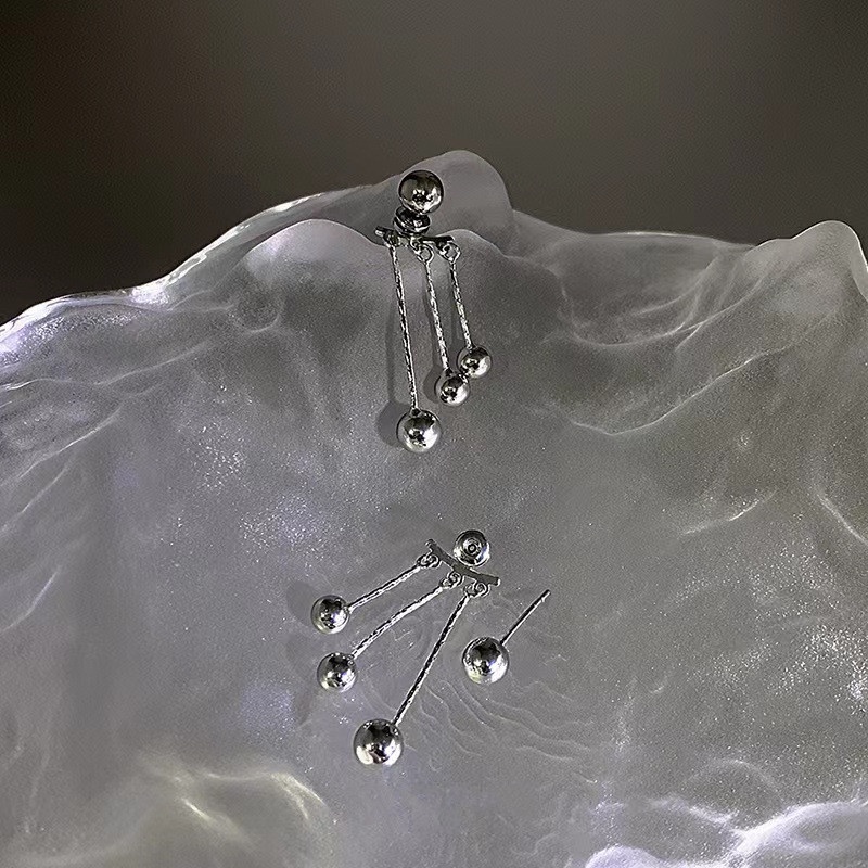 Đôi Bông Tai Dáng Dài Phối Tua Rua Đính Đá Thời Trang Cho Nữ