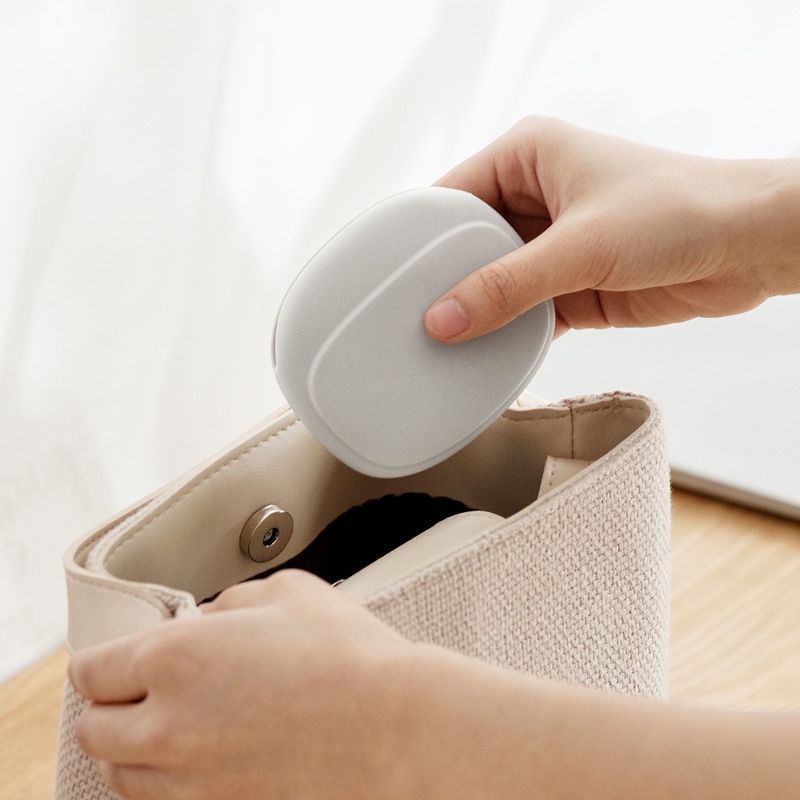 Hộp Đựng Tai Nghe Bằng Silicon Cho Mnhk
