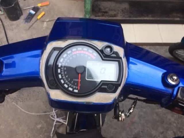 Đồng hồ KOSO RX2N tặng thêm mắt đọc