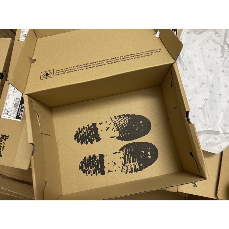 Giày Dr. Martens England cao cổ | Bản cao cấp