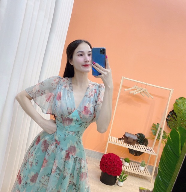 Váy hoa cánh tiên