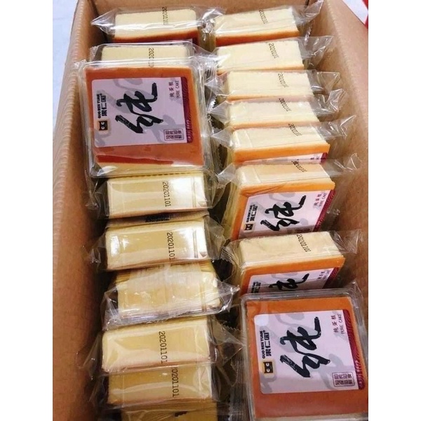 1 chiếc Bánh Mông Lép