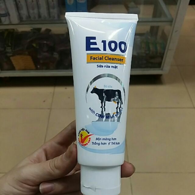 Sữa rửa mặt bò E 100