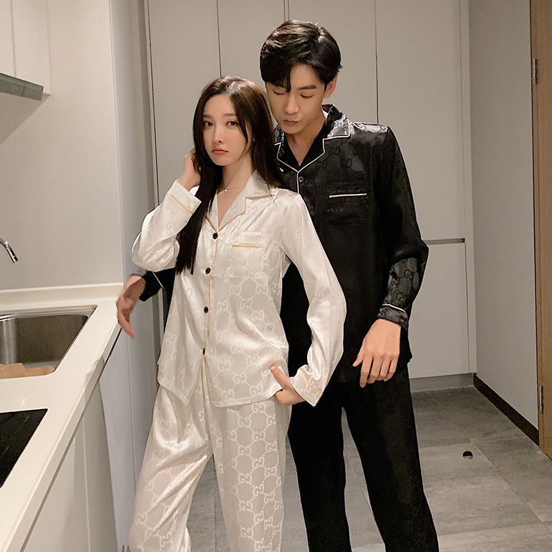 Bộ Đồ Ngủ Tay Dài Chất Lụa Satin In Họa Tiết Caro / Kẻ Sọc Thời Trang Cho Nam Và Nữ
