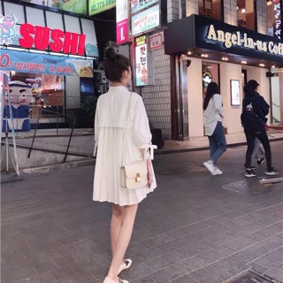 Đầm sơ mi trắng dập li