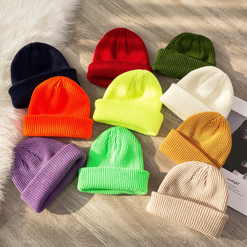 Mũ len beanie ngắn trơn nam nữ unisex nhiều màu; M04 - MOZETO