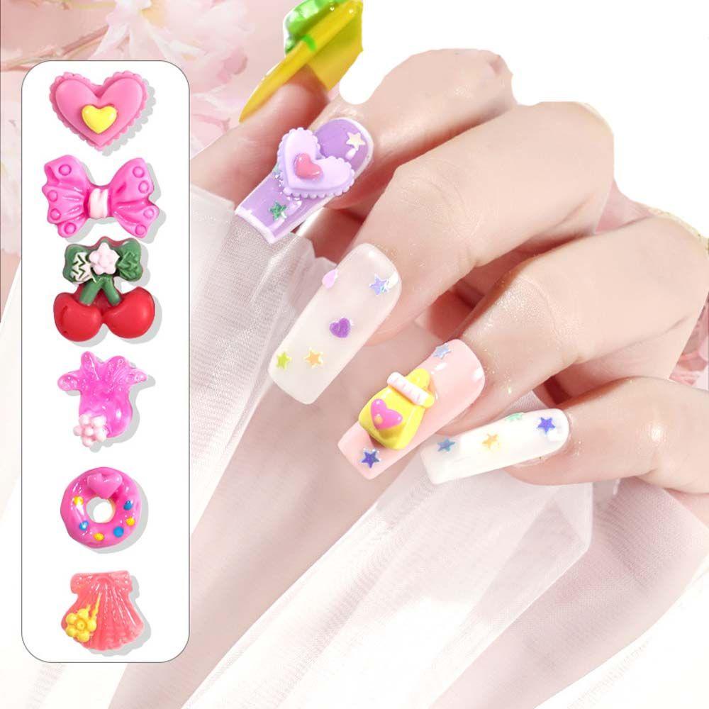 Set 28 Phụ Kiện Trang Trí Móng Tay Nghệ Thuật Họa Tiết Hoạt Hình Xinh Xắn