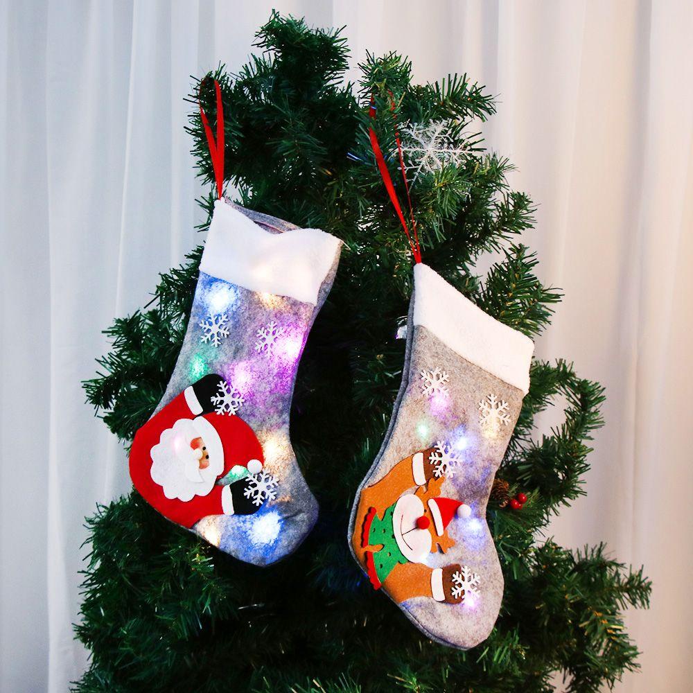 Tất Treo Trang Trí Cây Thông Noel