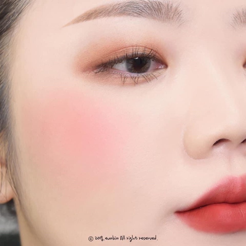 Phấn má Hermes Silky Blushes - Nhiều Màu