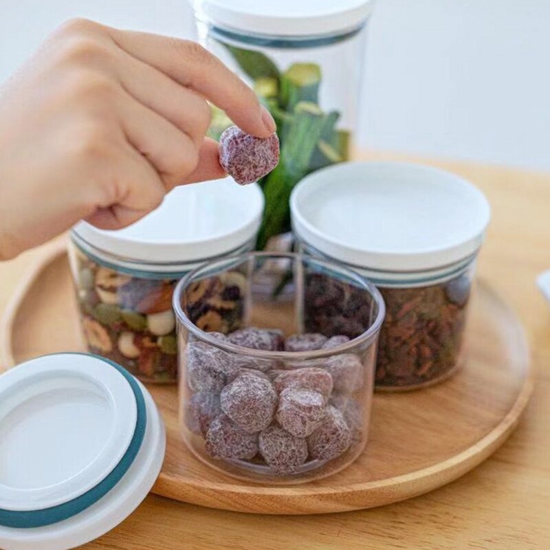 Hộp nhựa đựng bảo quản thực phẩm có nắp đậy tiện dụng