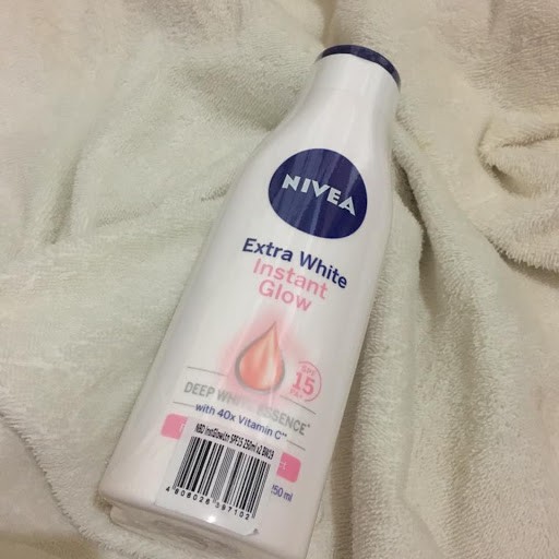 Sữa Dưỡng Thể Trắng Da Chống Nắng Nivea Extra White Radiant & Smooth 250ml (Thái Lan)