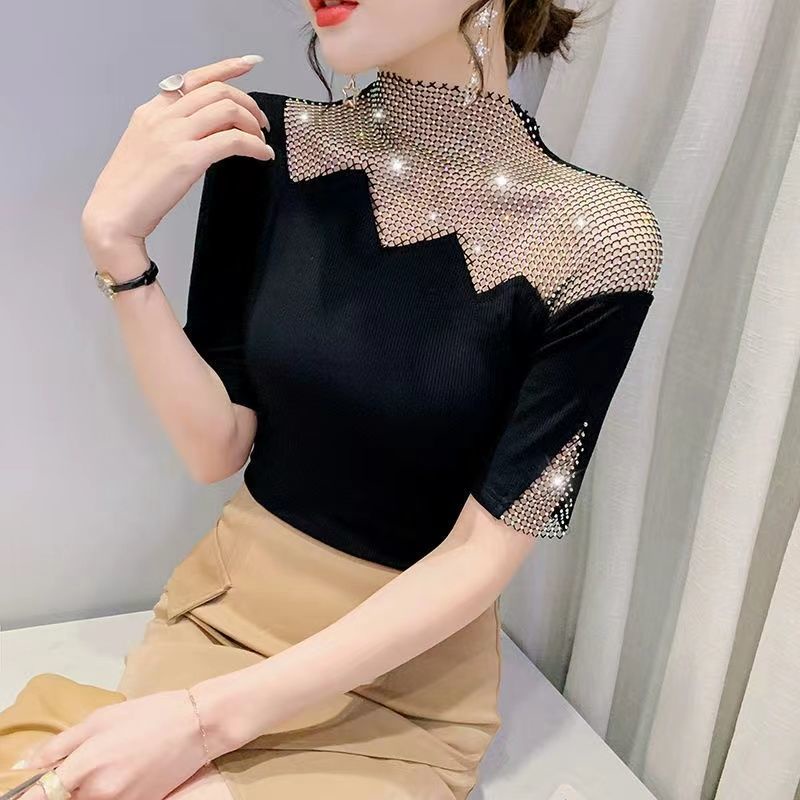 Áo Thun Ngắn Tay Đính Kim Cương Khoét Lỗ Ôm Dáng Phong Cách Nước Ngoài Cho Nữ