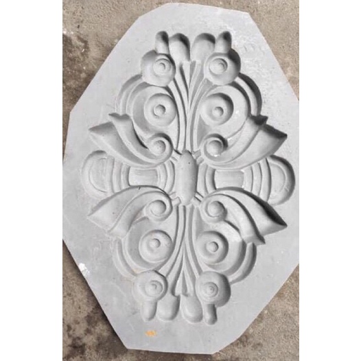 Khuôn hoa chân cột