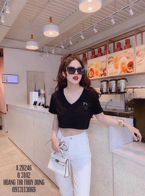[ Mã WASTAPR giảm 10K đơn 50K] ÁO CROPTOP CỔ TIM ĐÍNH CƯỜM | BigBuy360 - bigbuy360.vn